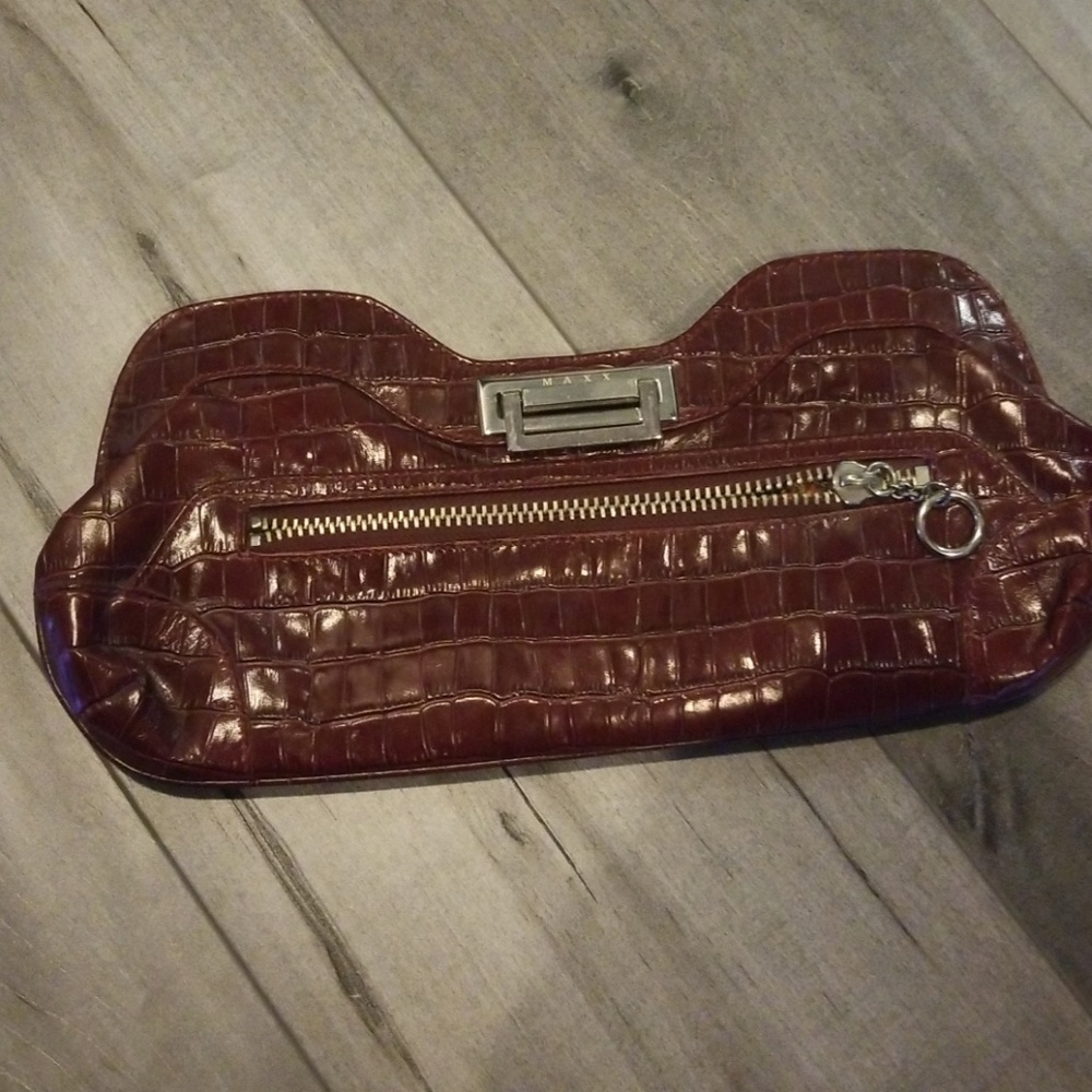 Maxx New York Clutch